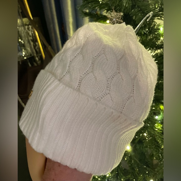 Coach White Knit Beanie with Gold Logo - Picture 5 of 16